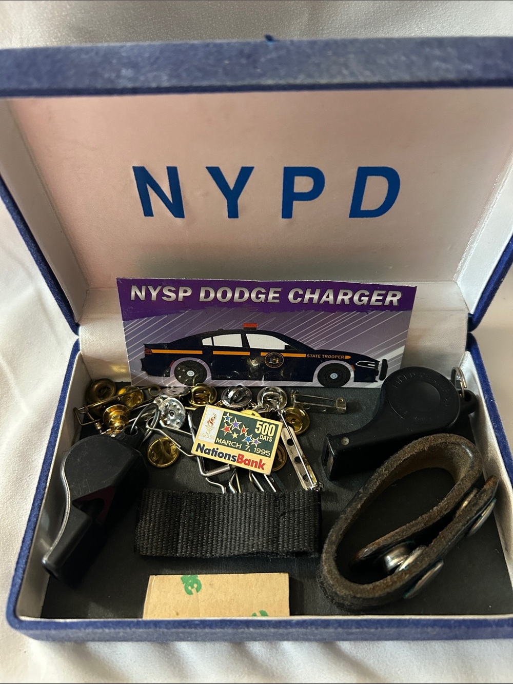 Police Trinkets 👮‍♂️ - Picture 2 of 12